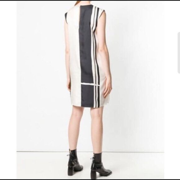 NWT Theory Minimal Sheath‎ Modern Striped Dress Silk S Small Geometrical B & W - Picture 2 of 7